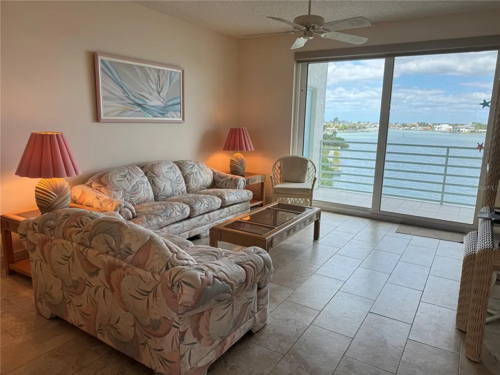 7979 SAILBOAT KEY BOULEVARD S #306 South Pasadena, FL 33707