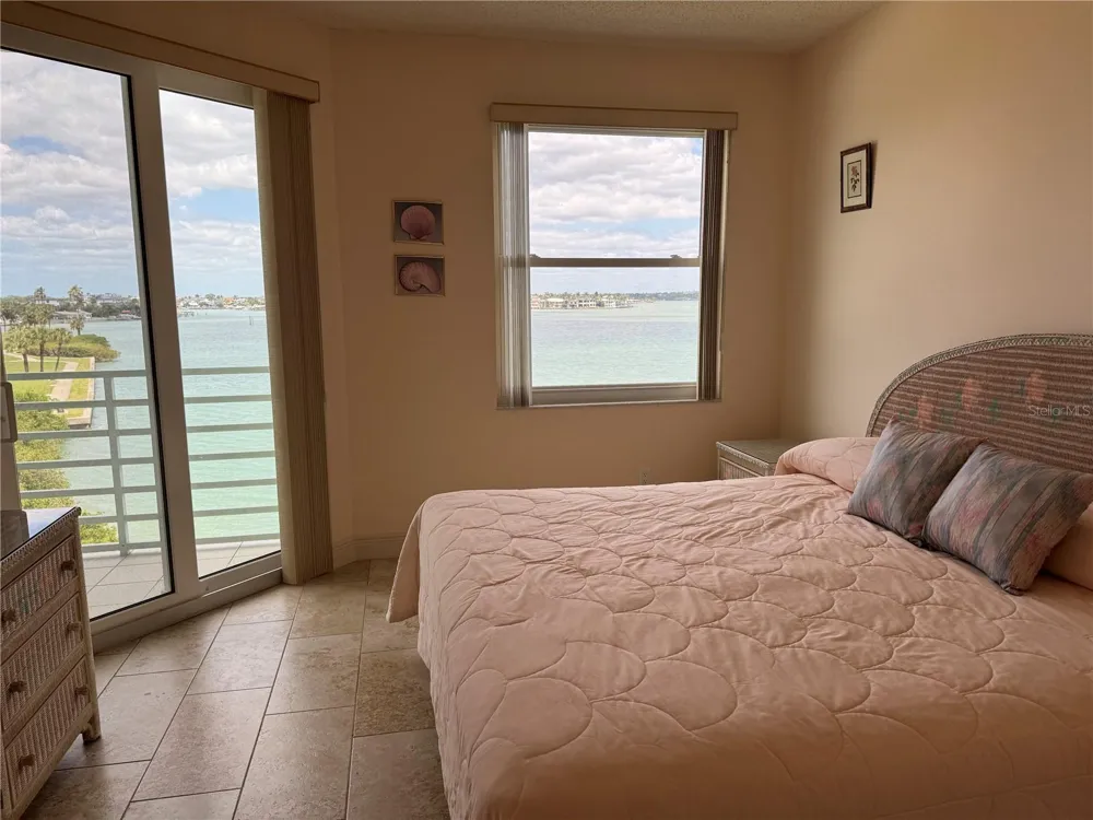 7979 SAILBOAT KEY BOULEVARD S #306 South Pasadena, FL 33707