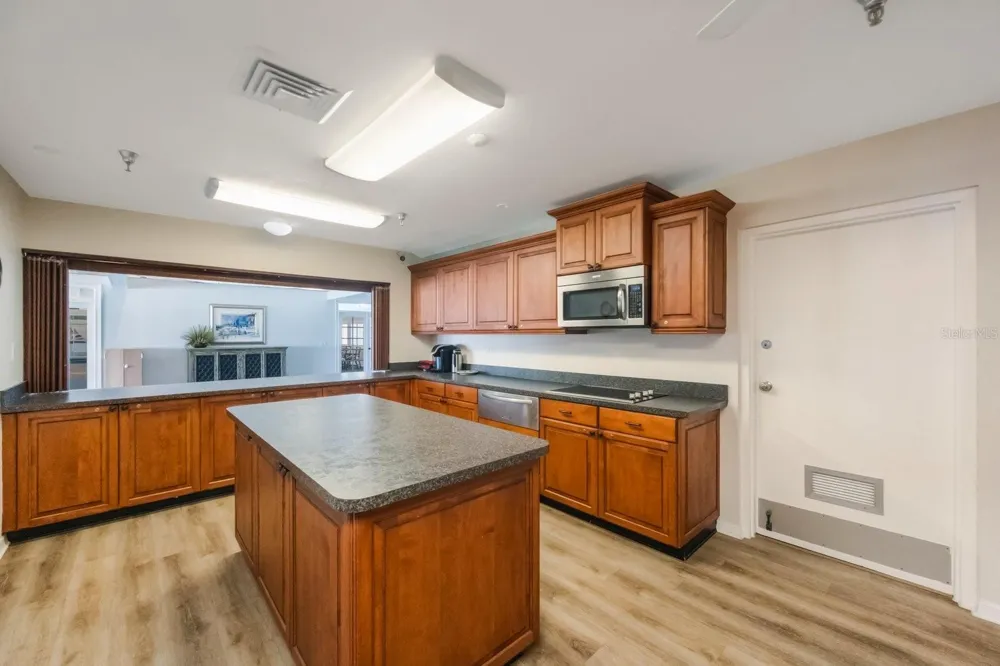 7979 SAILBOAT KEY BOULEVARD S #306 South Pasadena, FL 33707