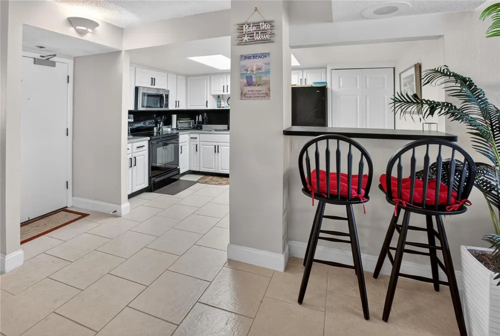 1 KEY CAPRI #103E Treasure Island, FL 33706