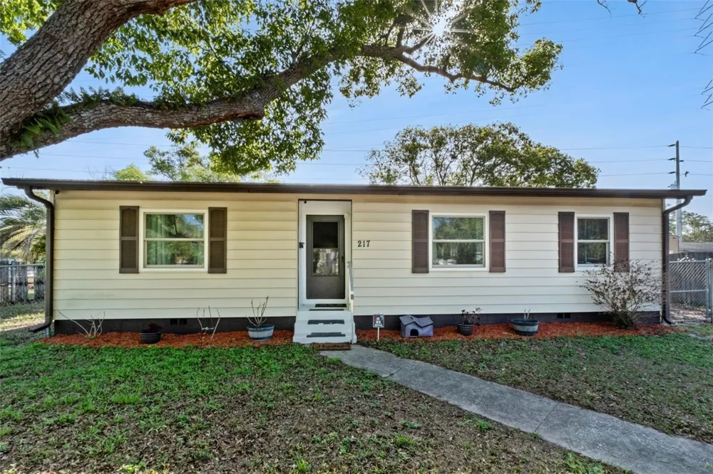 217 COLONY DRIVE Casselberry, FL 32707