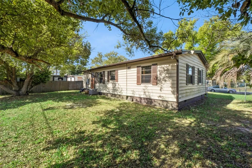217 COLONY DRIVE Casselberry, FL 32707