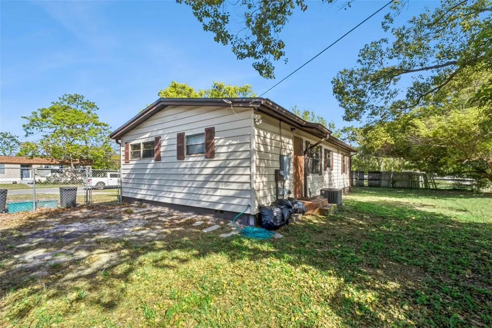 217 COLONY DRIVE Casselberry, FL 32707