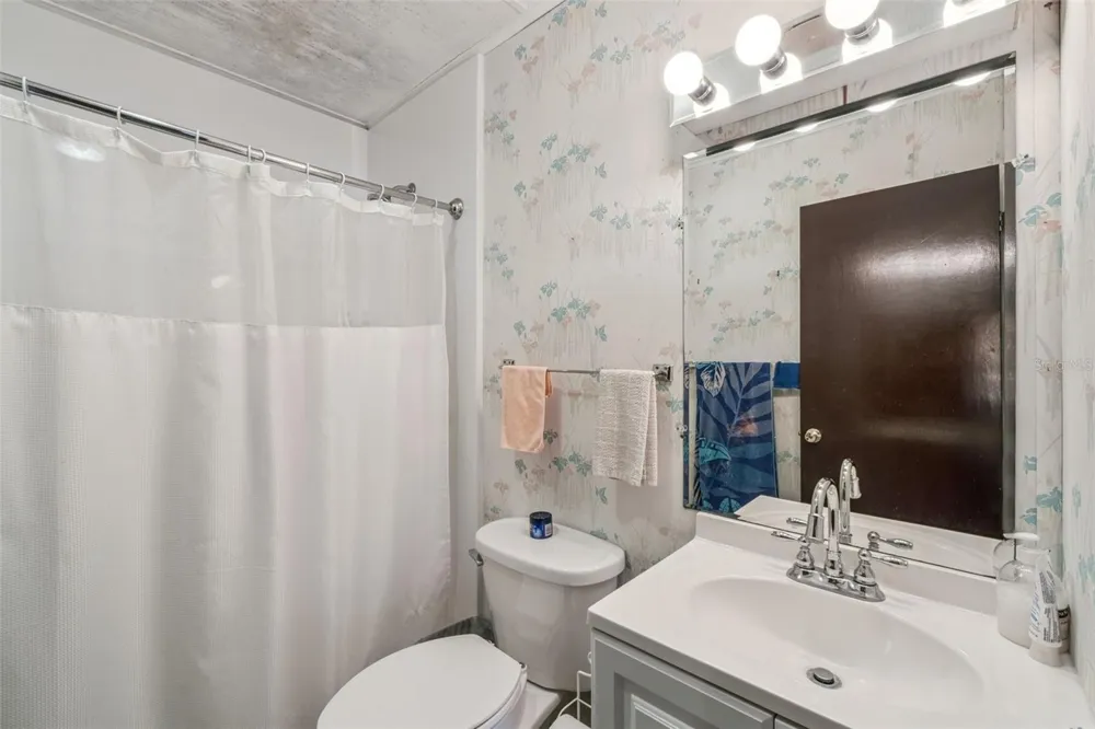217 COLONY DRIVE Casselberry, FL 32707