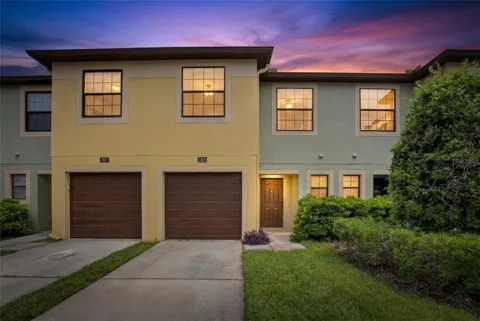 2605 OLEANDER LAKES DRIVE
