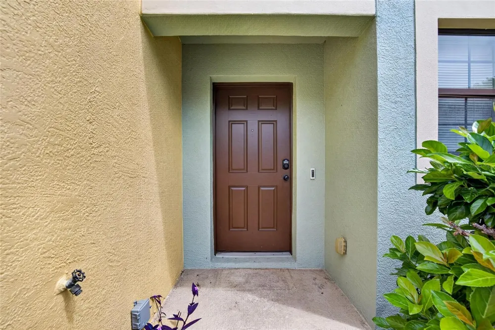 2605 OLEANDER LAKES DRIVE Brandon, FL 33511