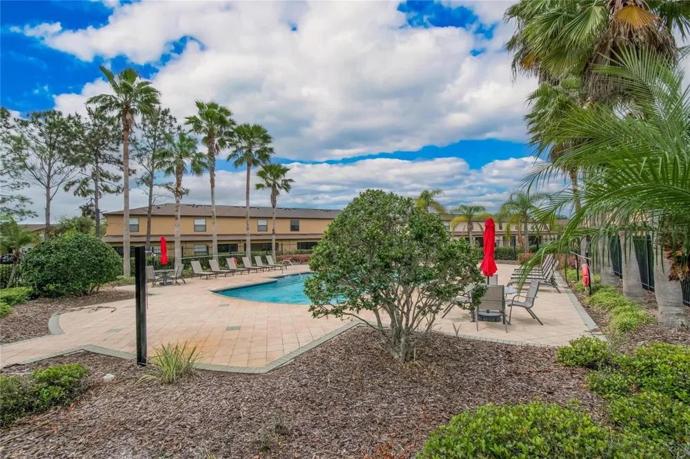 2605 OLEANDER LAKES DRIVE Brandon, FL 33511