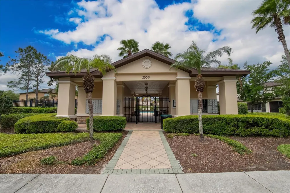 2605 OLEANDER LAKES DRIVE Brandon, FL 33511