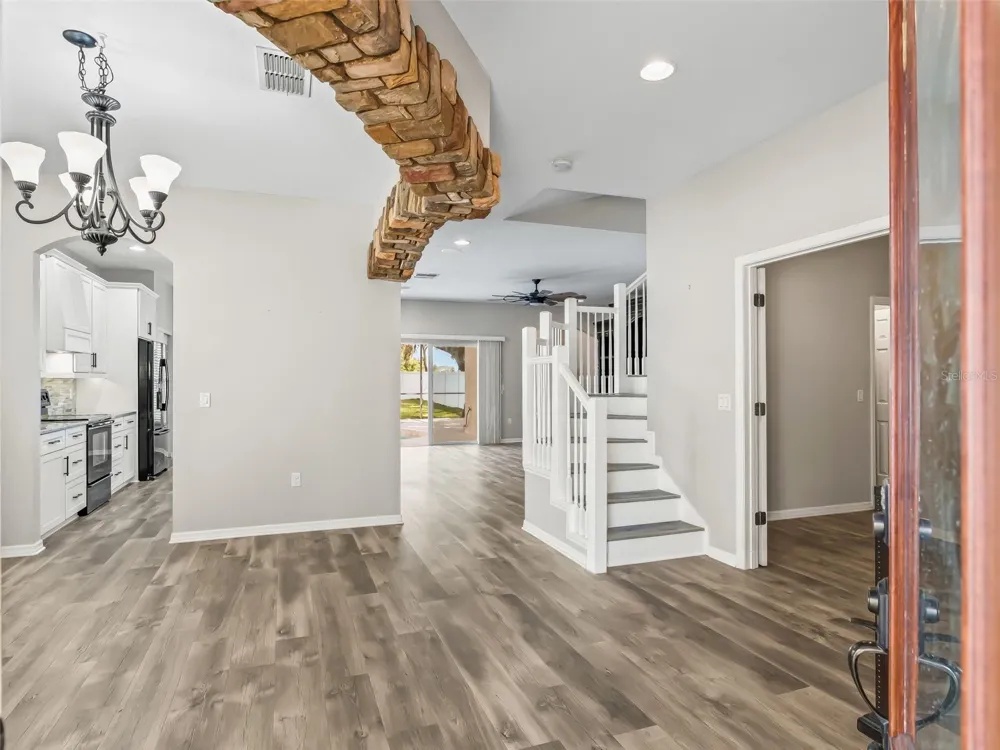 4942 NE 123RD LANE Oxford, FL 34484