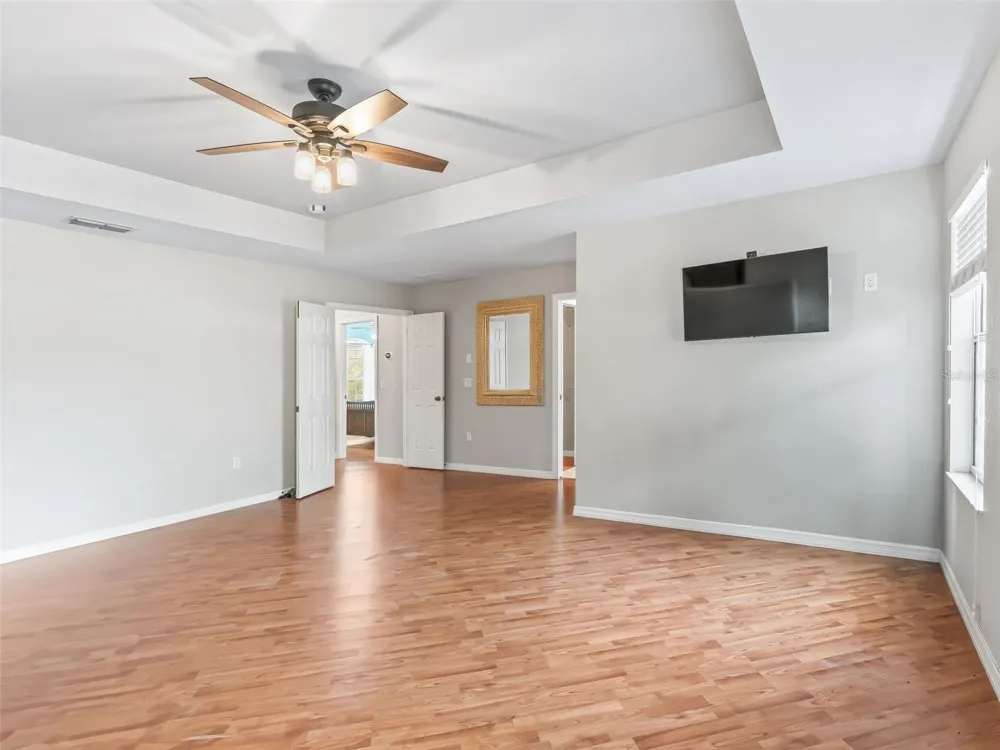 4942 NE 123RD LANE Oxford, FL 34484