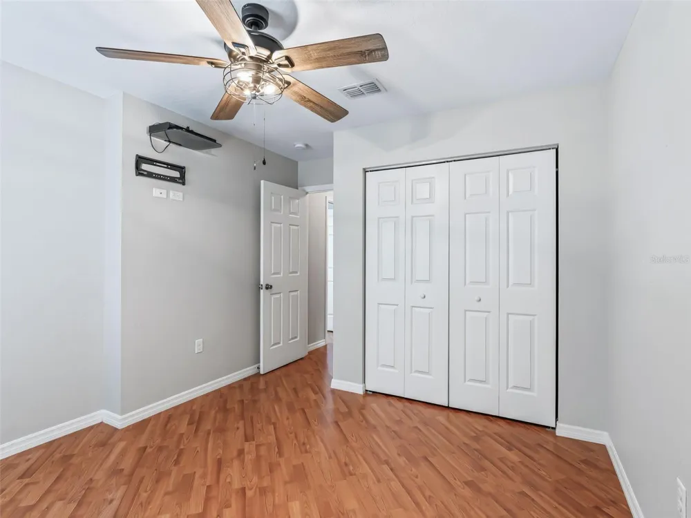 4942 NE 123RD LANE Oxford, FL 34484