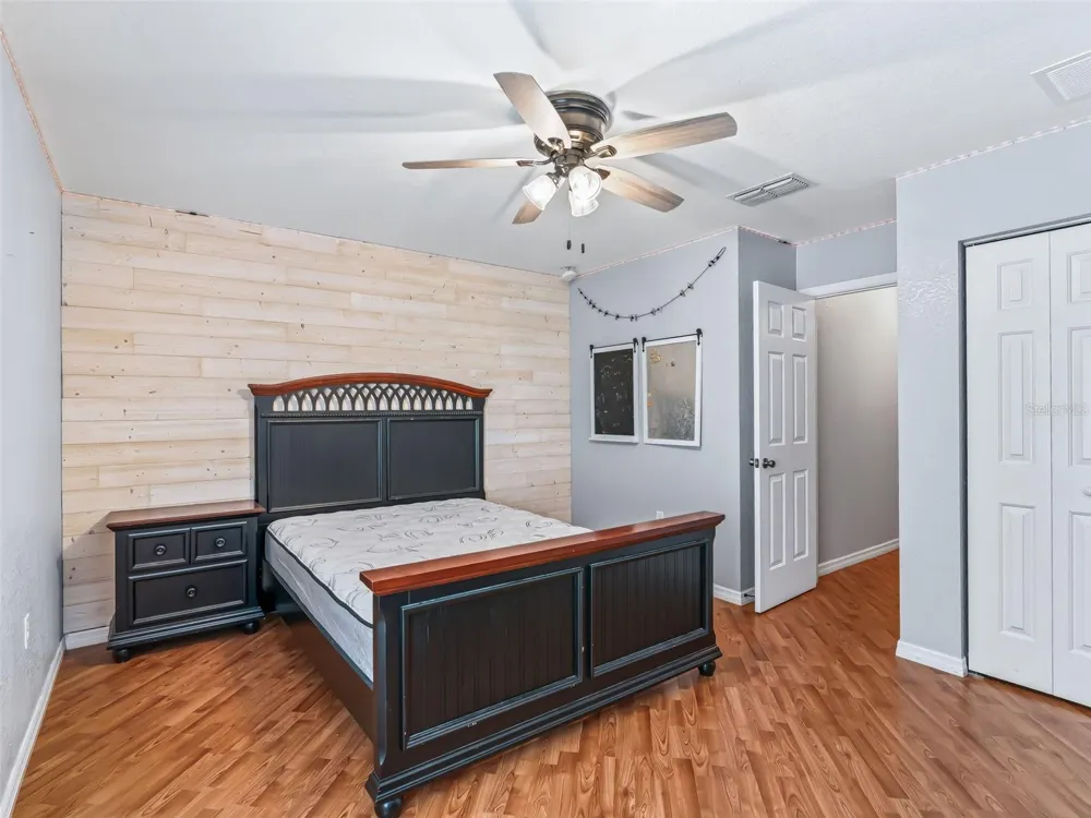 4942 NE 123RD LANE Oxford, FL 34484