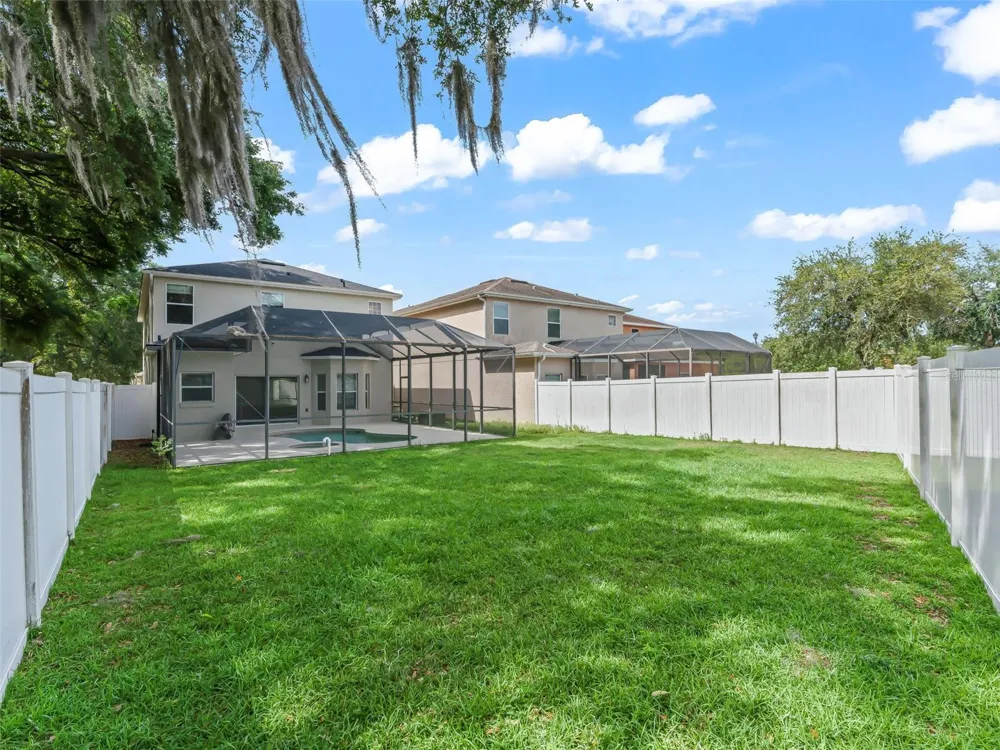 4942 NE 123RD LANE Oxford, FL 34484