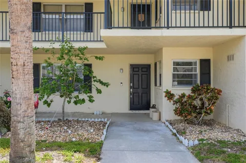 7860 PALM AIRE LANE #103