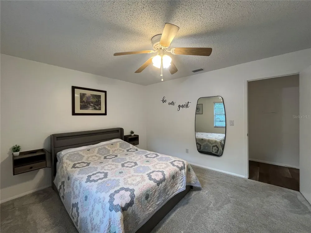 407 POINSETTIA AVENUE Fruitland Park, FL 34731