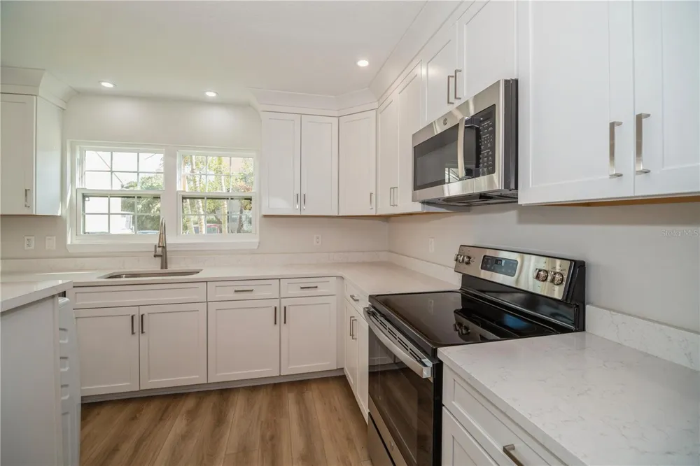 2018 MANOR DRIVE NE Palm Bay, FL 32905