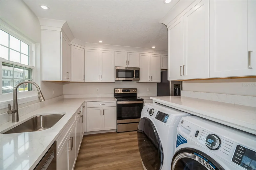 2018 MANOR DRIVE NE Palm Bay, FL 32905