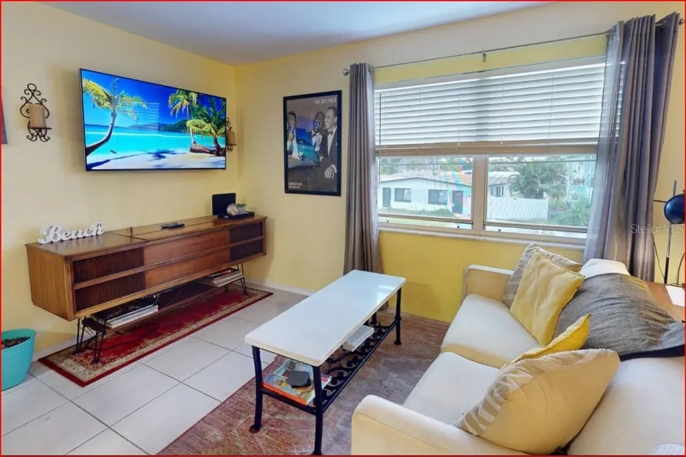 11440 1ST STREET E #6 Treasure Island, FL 33706