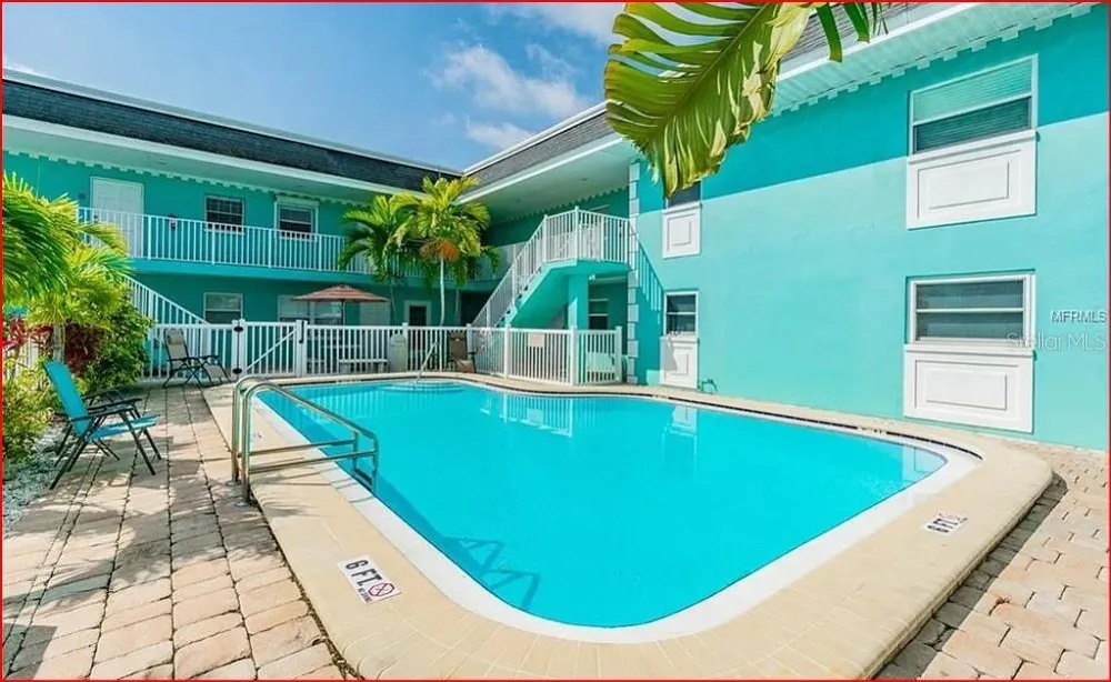 11440 1ST STREET E #6 Treasure Island, FL 33706