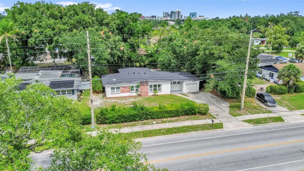 417 TAMPA AVENUE Orlando, FL 32805