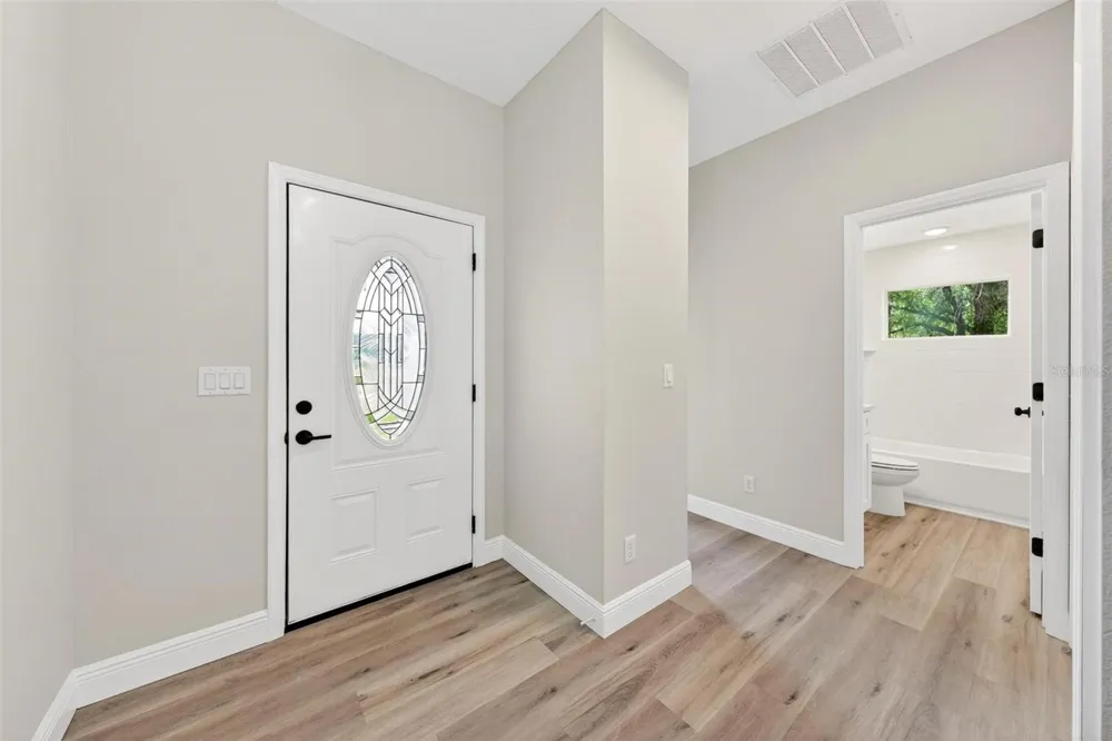 2132 PINE MEADOWS GOLF COURSE ROAD Eustis, FL 32726
