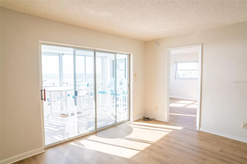 403 GULF WAY #304 St Pete Beach, FL 33706