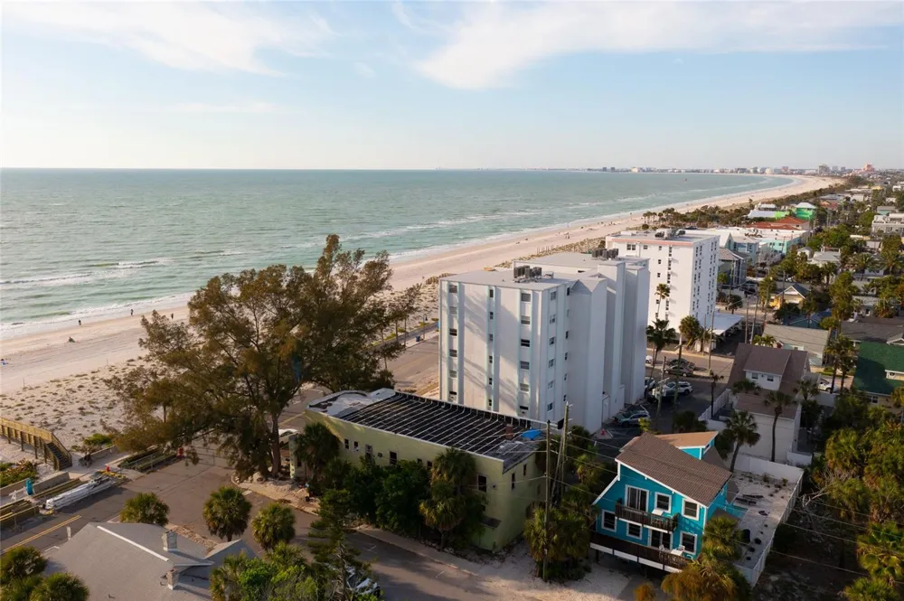 403 GULF WAY #304 St Pete Beach, FL 33706