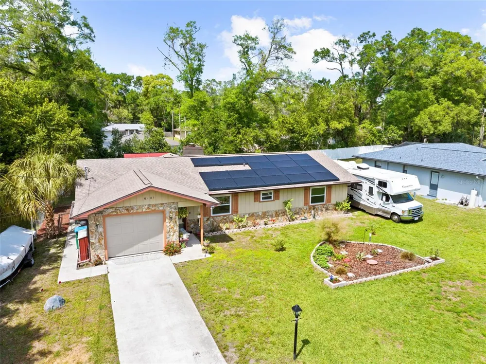 6141 E DELL LANE Inverness, FL 34452