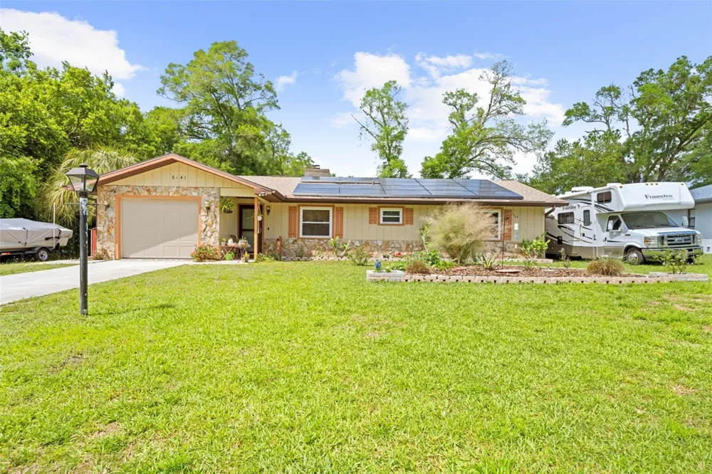 6141 E DELL LANE Inverness, FL 34452
