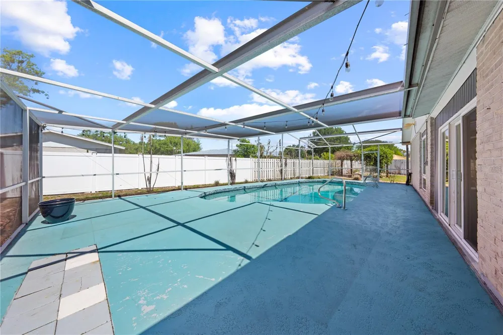 683 JOHN HANCOCK LANE West Melbourne, FL 32904