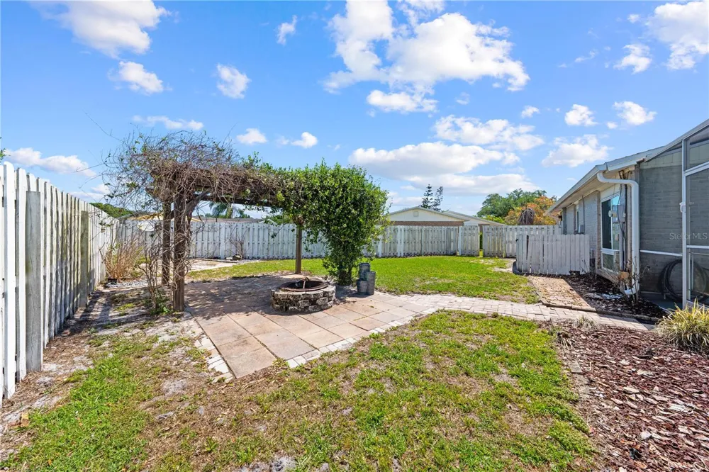 683 JOHN HANCOCK LANE West Melbourne, FL 32904