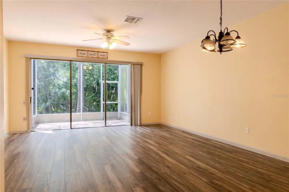 2720 CONCH HOLLOW DRIVE Brandon, FL 33511