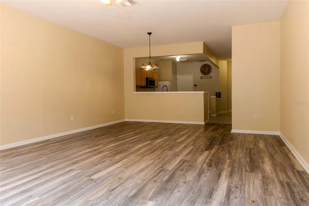 2720 CONCH HOLLOW DRIVE Brandon, FL 33511