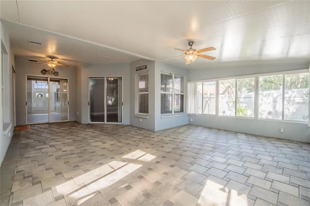 4810 WATER LARK WAY Valrico, FL 33596