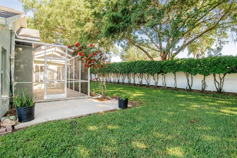 4810 WATER LARK WAY Valrico, FL 33596