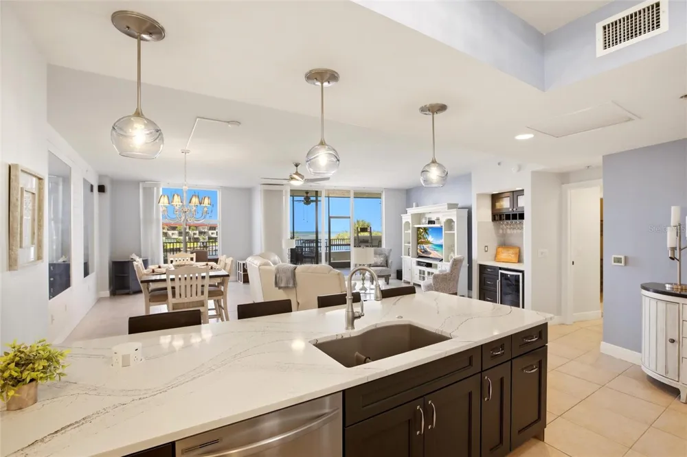 3313 SUNSET KEY CIRCLE #105 Punta Gorda, FL 33955