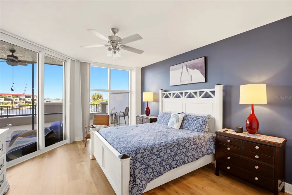 3313 SUNSET KEY CIRCLE #105 Punta Gorda, FL 33955