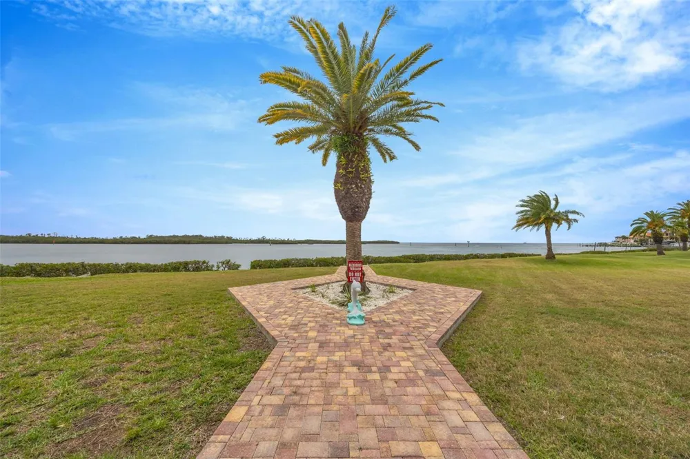 4620 BAY BOULEVARD #1117 Port Richey, FL 34668