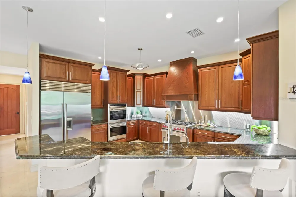 7158 HAWKS HARBOR CIRCLE Bradenton, FL 34207