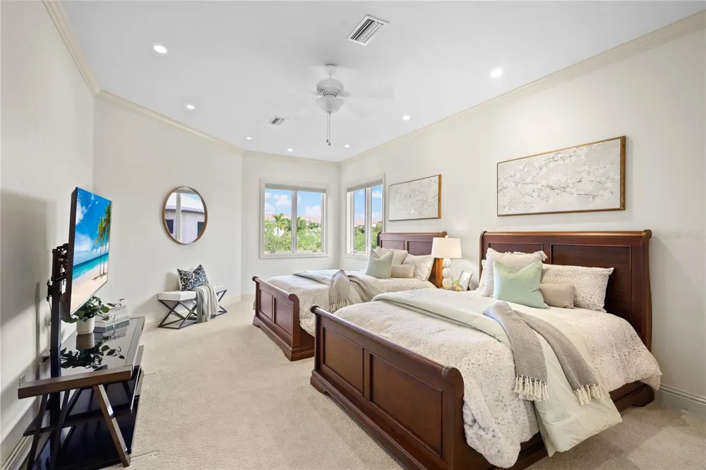 7158 HAWKS HARBOR CIRCLE Bradenton, FL 34207