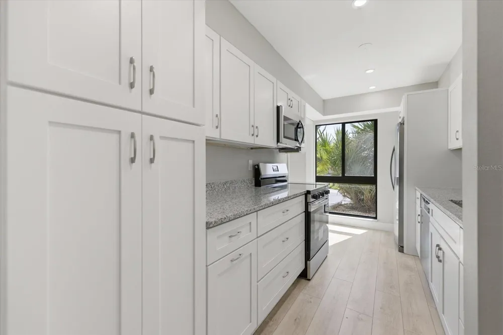 500 PARK BOULEVARD S #106 Venice, FL 34285