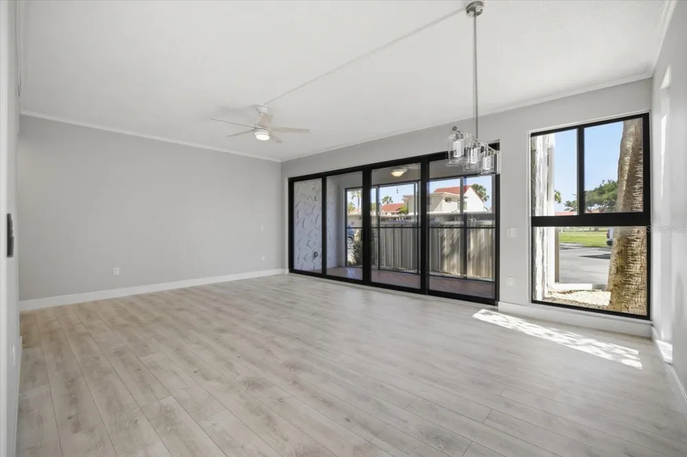 500 PARK BOULEVARD S #106 Venice, FL 34285