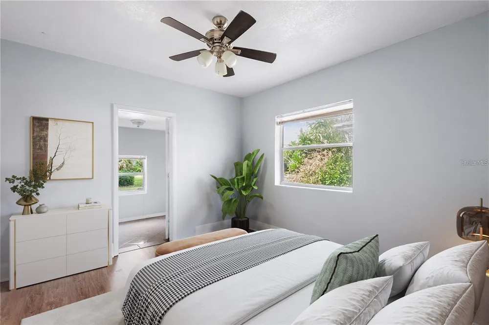 811 W AMELIA AVENUE Tampa, FL 33602