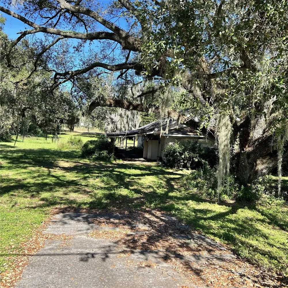 4504 E COUNTY ROAD 540A Lakeland, FL 33813