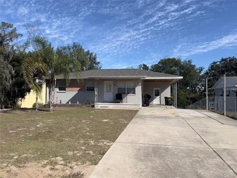 1247 LAKEVIEW DRIVE