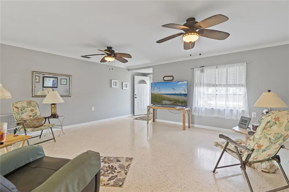 4020 PALM DRIVE Punta Gorda, FL 33950