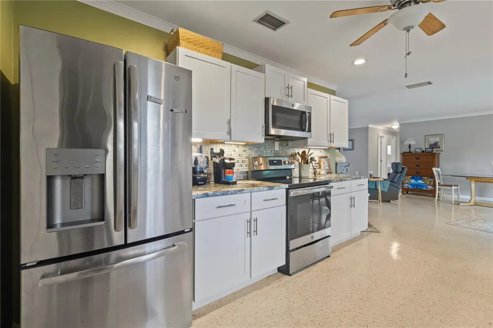 4020 PALM DRIVE Punta Gorda, FL 33950