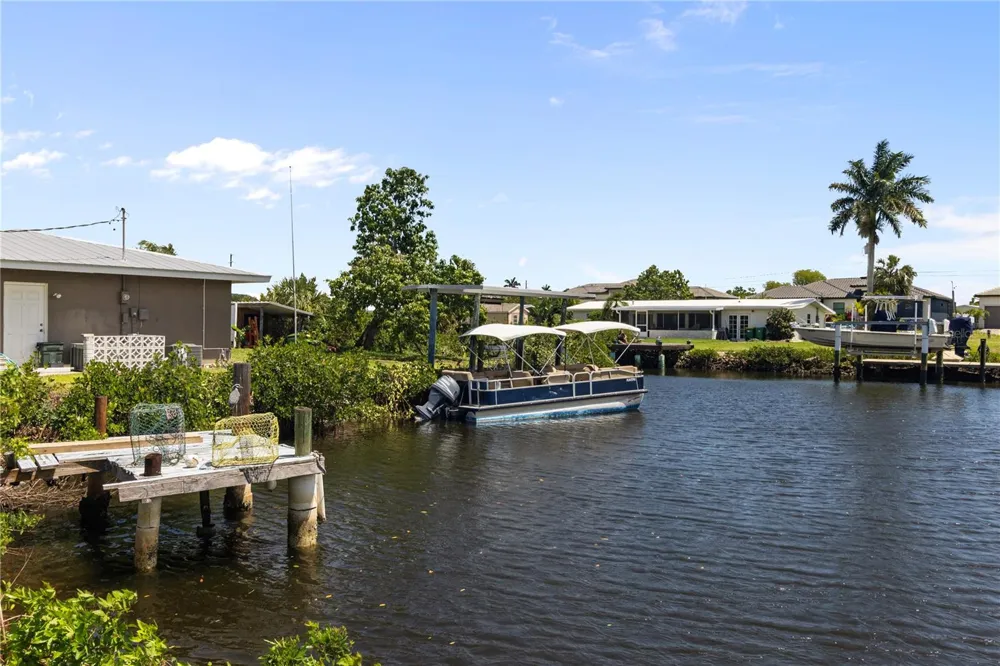 4020 PALM DRIVE Punta Gorda, FL 33950