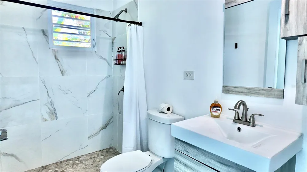 412 CARR EL COQUI Rincon, PR 00677
