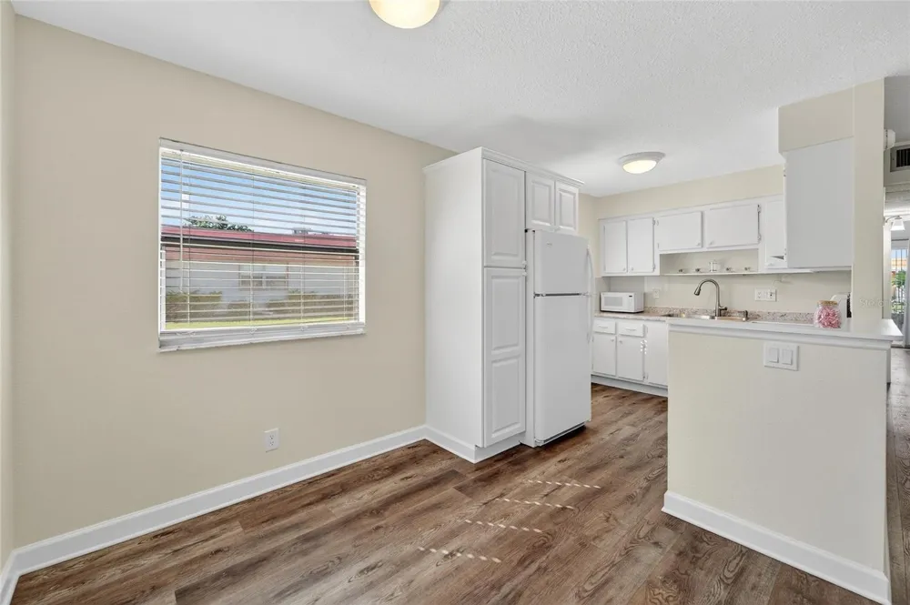 1802 BEDFORD LANE #12 Sun City Center, FL 33573
